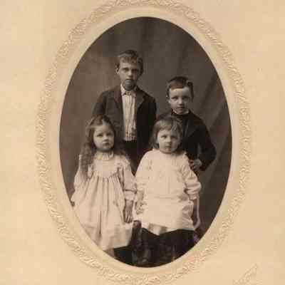 Cabinet Card, Johnson, Unknown People