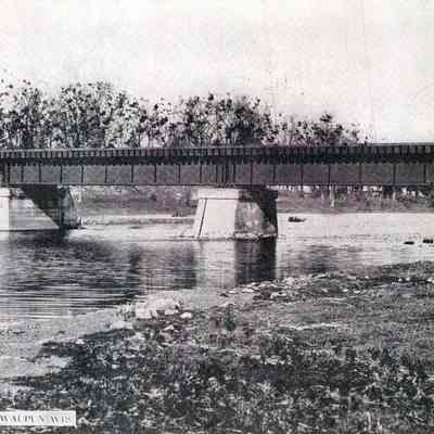 Postcard, Railroad Bridge
