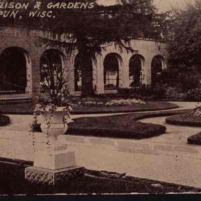 Postcard, Corrections, Wisconsin State Prison, Prison & Gardens