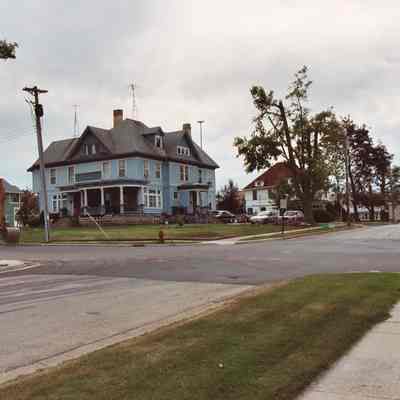 Photograph, East Brown Street, Neighborhood, Sense of Place, Charles Osteen