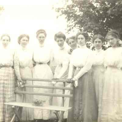 Cabinet Portrait, P. 55, Group at Cherry Hill, Wallace Farm, Johnson, Bunker, Hermann, Harris, Moul, Lindsley