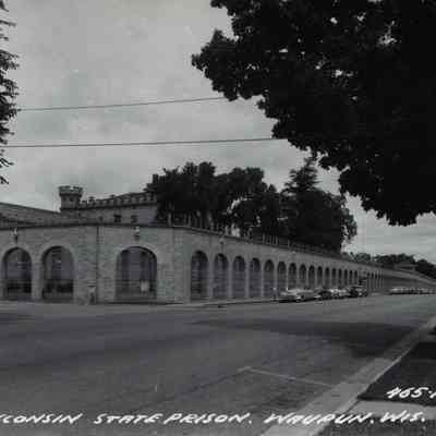 Postcard, Corrections, Wisconsin State Prison, #465-F