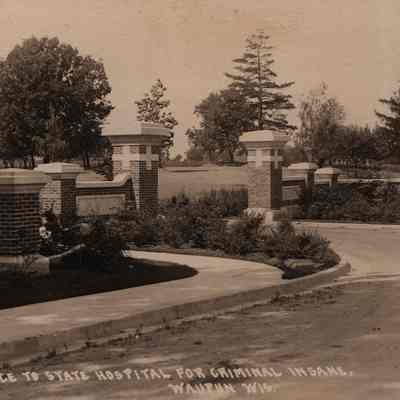 Postcard, Central State, Entrance, #5385