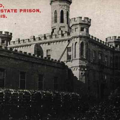 Postcard, Corrections, Wisconsin State Prison, Front Yard