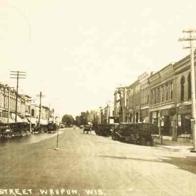 Postcard, Main Street, Looking East