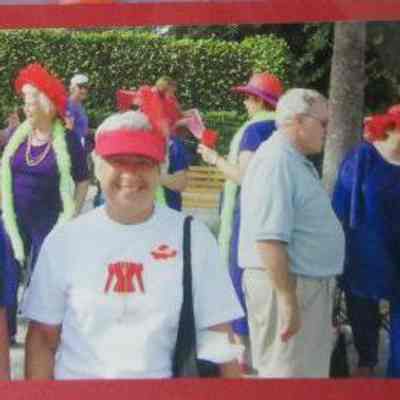 Red Hats enjoying parade