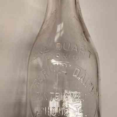 Milk Bottle, Dairy, Freriks' Dairy, One Quart