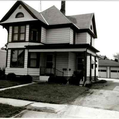 Photograph, Houses, 215 East Jefferson Street