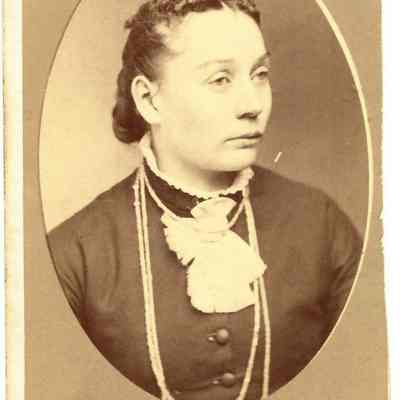 Cabinet Card, Johnson, Small, Mrs Oscar Schoening