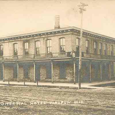 Postcard, Commercial Hotel