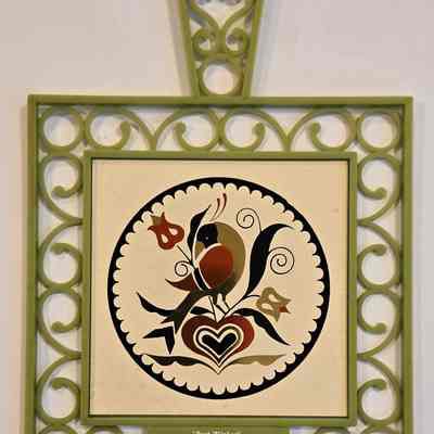 Trivet, National Bank