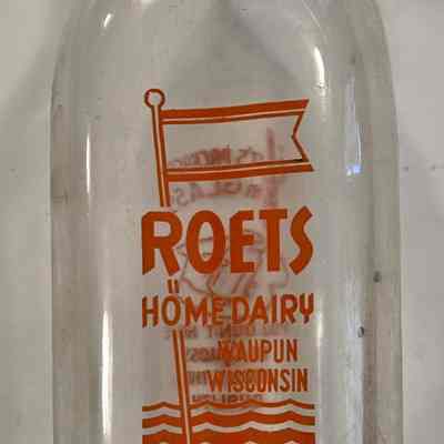 Milk Bottle, Dairy, Roets Dairy, One Quart
