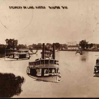 Postcard, Parks, Mill Pond, Steamers on Lake Harris
