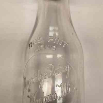 Milk Bottle, Dairy, Mugridge Dairy, One Pint