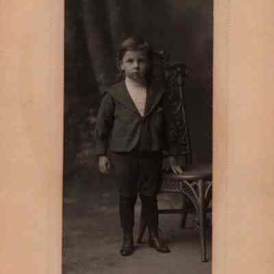 Cabinet Card, Brooks, Unknown People