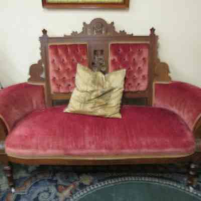 Furniture, Love Seat, Eastlake