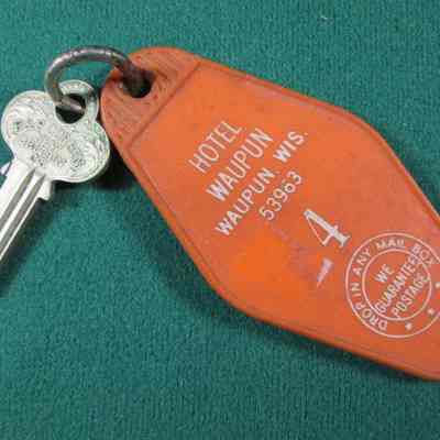 Hotel Waupun Key and fob