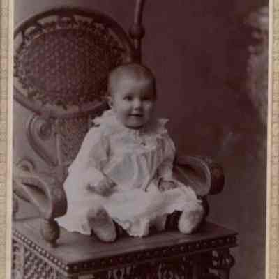 Cabinet Card, Johnson, Unknown People