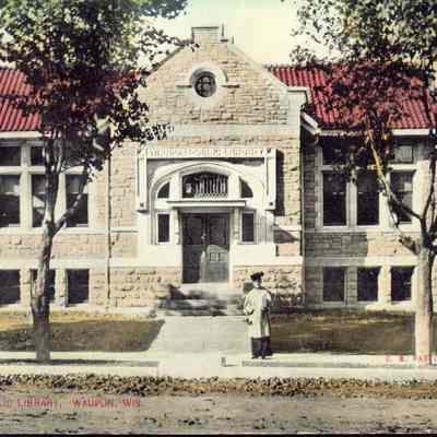 Postcard, Carnegie Library, Museum