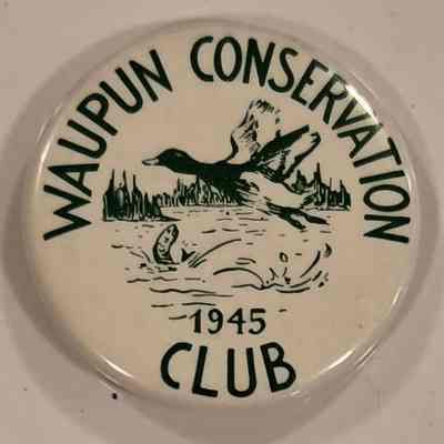 Button, Conservation Club, 1945