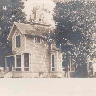 Postcard, Houses, 127 South Madison