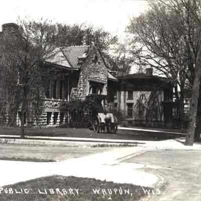 Postcard, Carnegie Library, Museum
