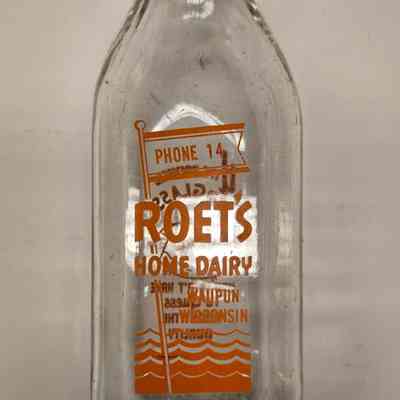 Milk Bottle, Dairy, Roets Dairy, One Quart