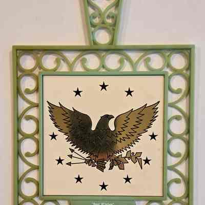 Trivet, National Bank