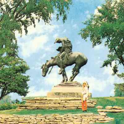 Postcard, Statue, End of the Trail, Chief John Big Tree
