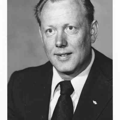 Nummerdor, Orrin
