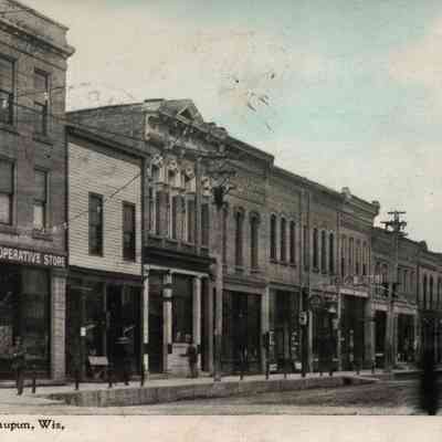 Postcard, Main Street, Looking West, #17354