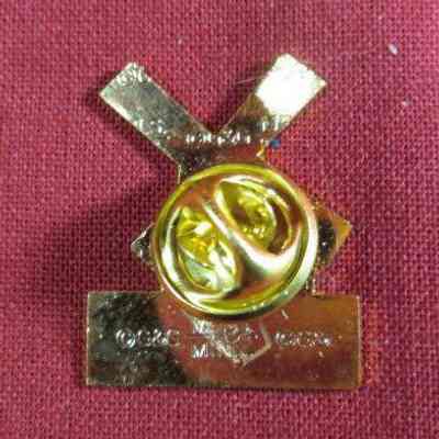 Back of windmill shaped pin
