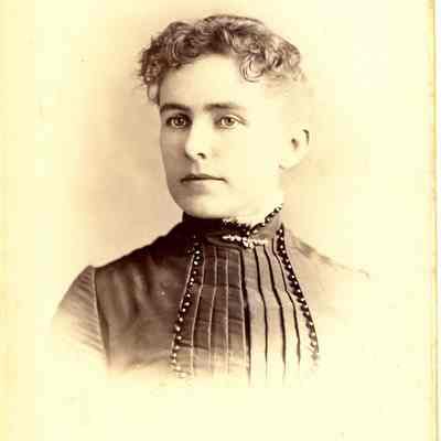 cabinet Portrait, P. 68, Margaret McFarlane, Teacher, South Ward