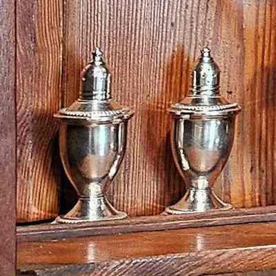 Set, Salt and Pepper