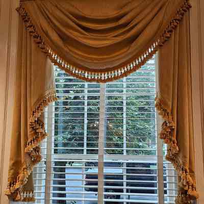 Valance