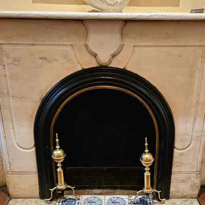 Mantel
