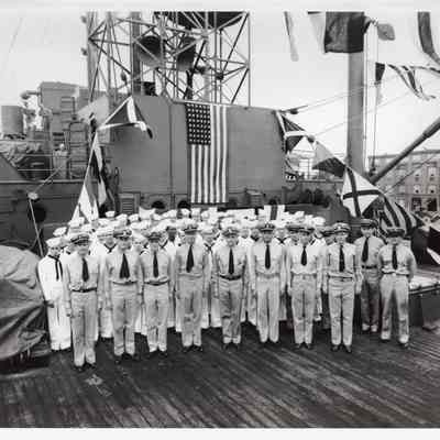 USS Silversides Crew