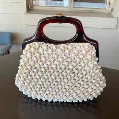 Beaded and crochet purse with butterfly clasp