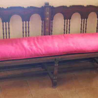 Settee
