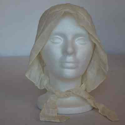 Hat - Textured Cotton Bonnet with Ties