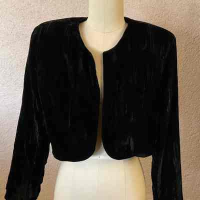 Crushed velvet padded shoulder bolero