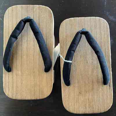 Geta Wood Sandals