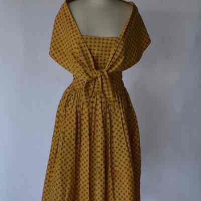 Strapless knee-length printed dress with shawl attached