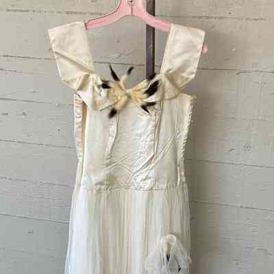 Evening gown with netting skirt