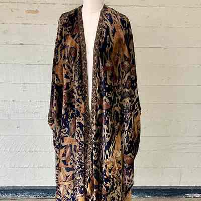 Patterned velvet unstructured evening coat