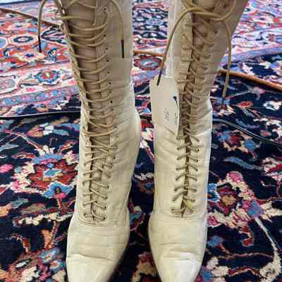 Lace Up Boots: off white, calf height, Louis heel