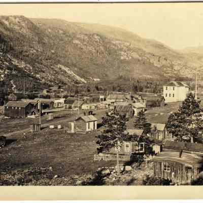 4. Eldora: Largest white building is schoolhouse
