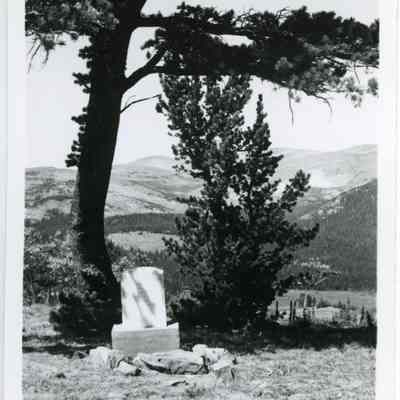 Caribou Cemetery