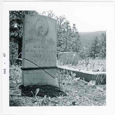 Nederland Cemetery Leander Perkins headstone