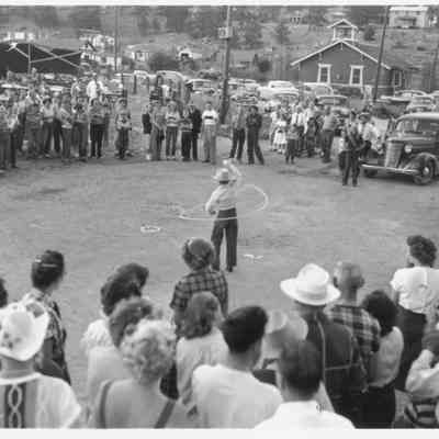 1st Jamboree cowboy lasso